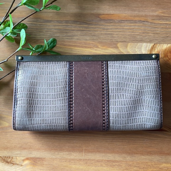 Fossil Wallet - Picture 2 of 4